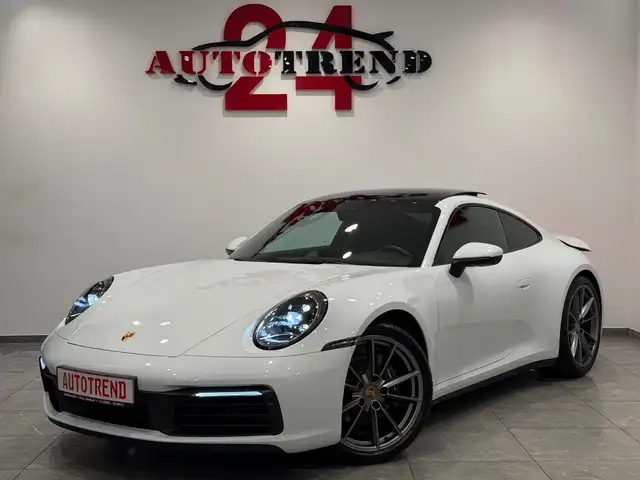 Porsche 911 Carrera 992 Coupe SPORT CHRONO 4 Rohr Optik
