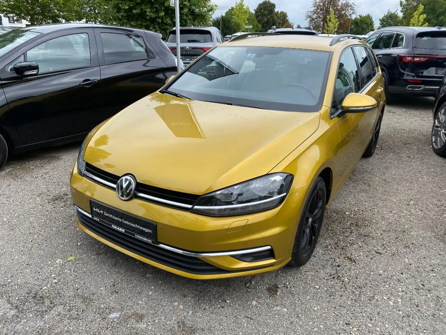 Volkswagen Golf Variant 1.0 TSI (BlueMotion Technology) Comfortline Jaune - 1