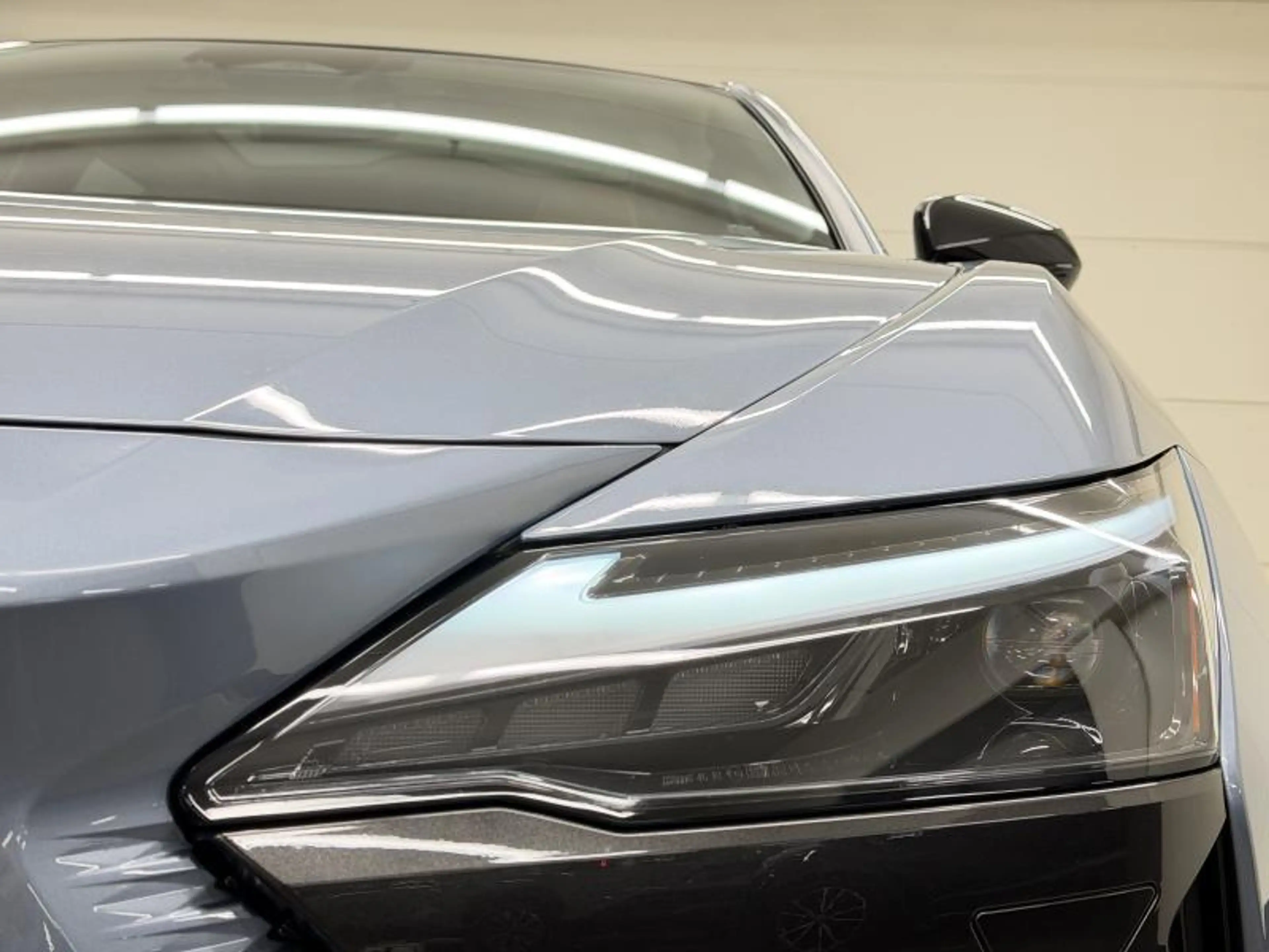 Lexus RZ Privilege Line — photo 5