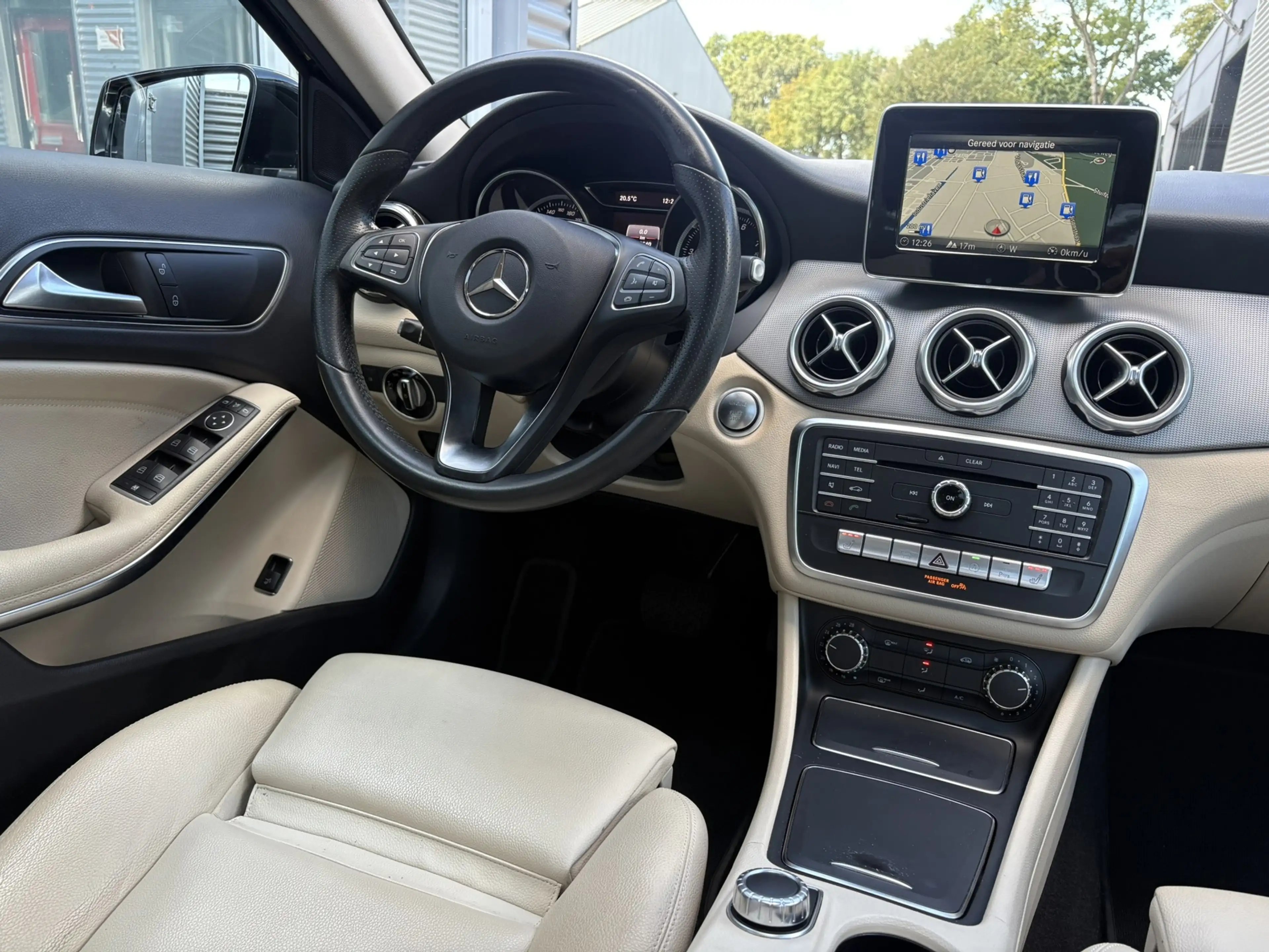 Mercedes-Benz GLA 180 Business Solution -OPEN DAK-STOELVERWARMING-SPORTS — photo 13