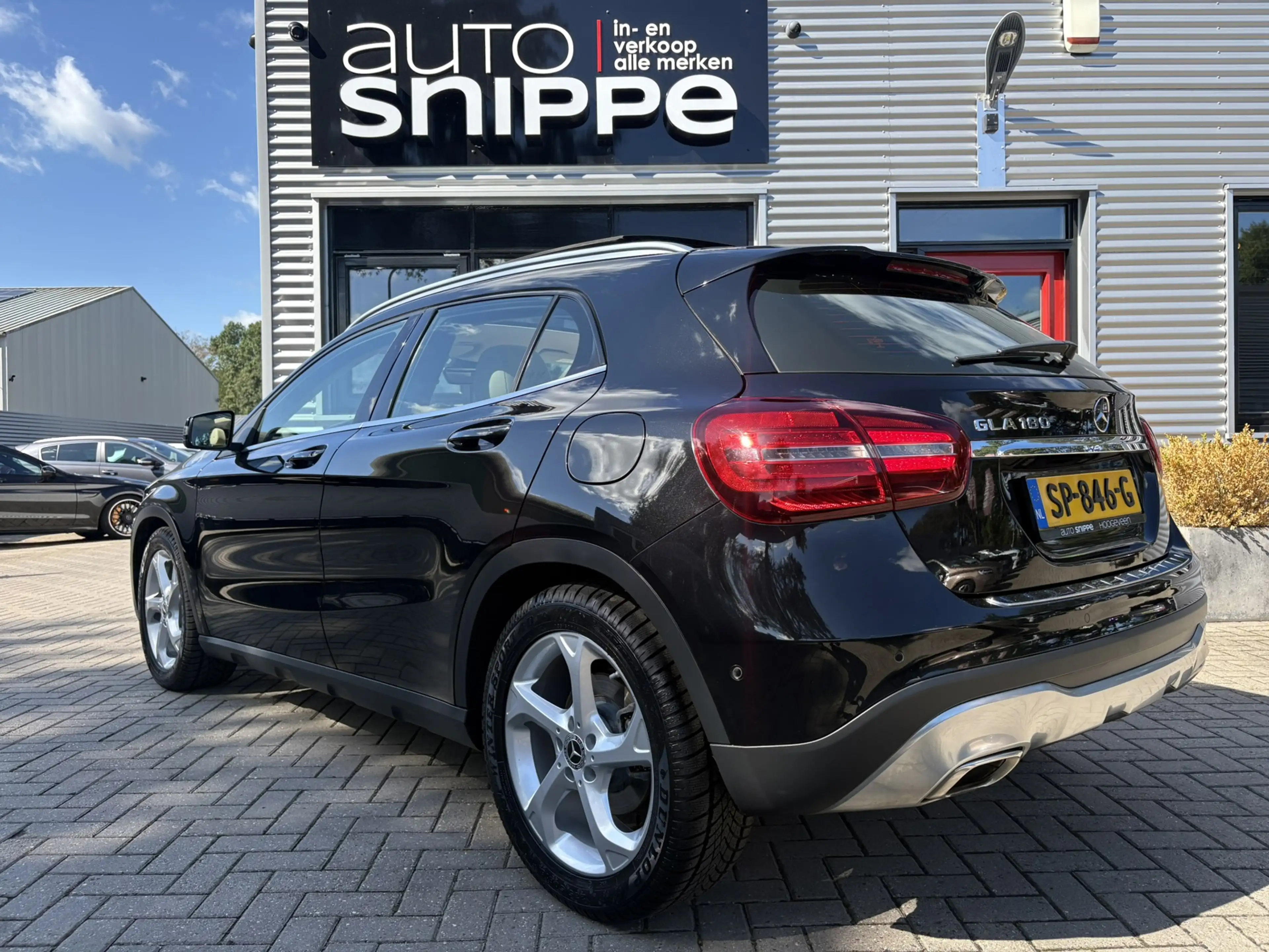 Mercedes-Benz GLA 180 Business Solution -OPEN DAK-STOELVERWARMING-SPORTS — photo 3
