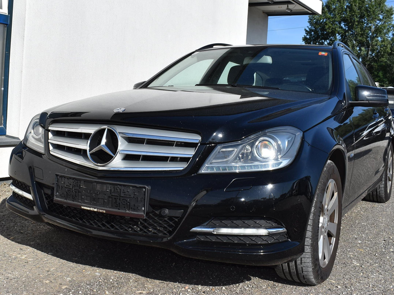 Mercedes-Benz C 200 CDI BlueEfficiency