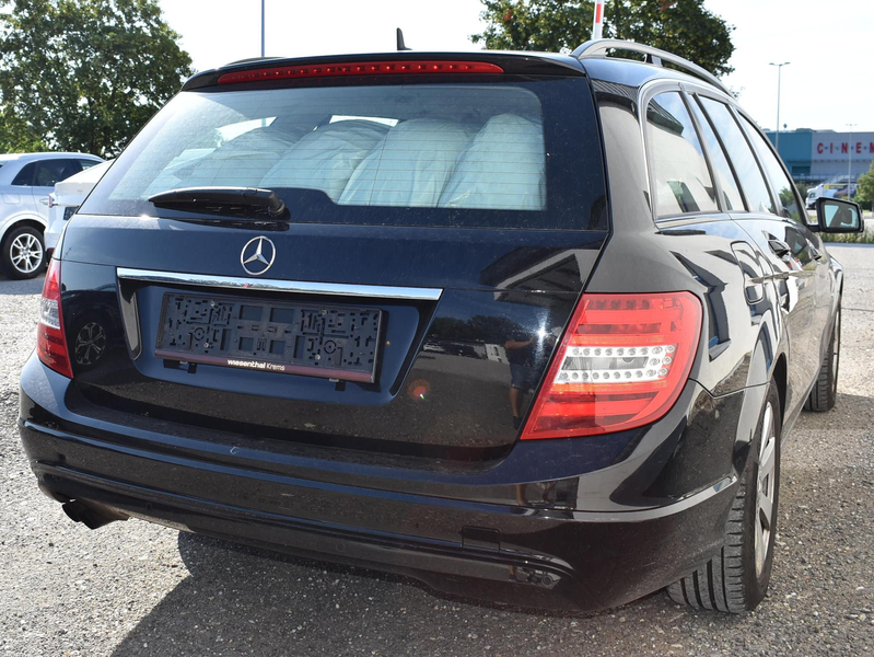 Mercedes-Benz C 200 CDI BlueEfficiency — photo 3