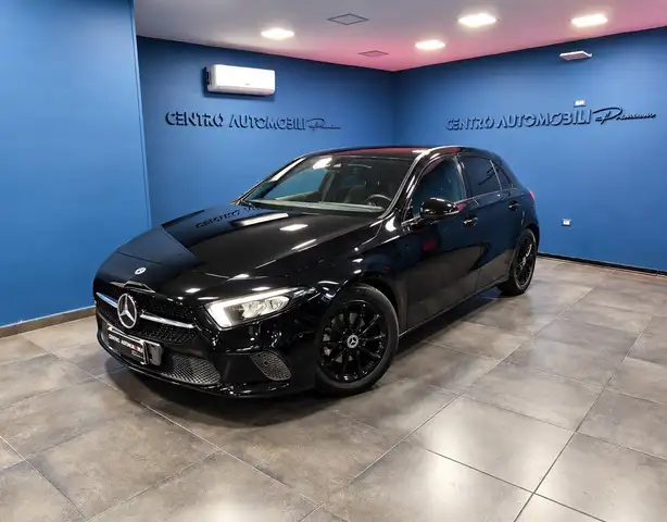Mercedes-Benz A 180 A 180 d Automatic Sport