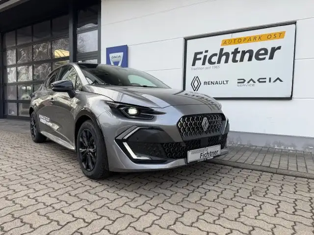 Renault Clio 160 E-Tech Full Hybrid Techno Winterpaket