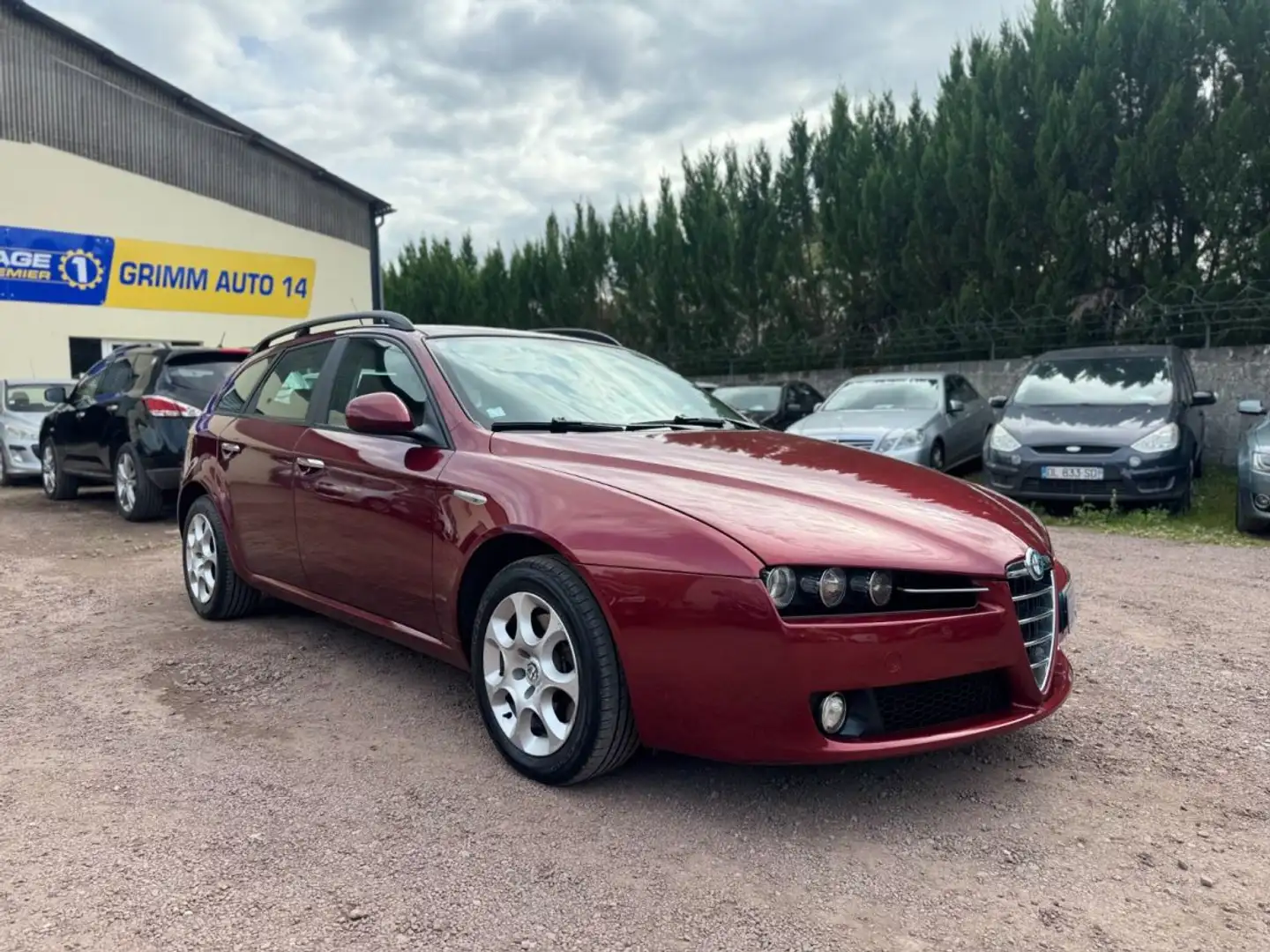 Alfa Romeo 159 SW 1.9 JTDm 150ch SPORTWAGON Selective Rouge - 1
