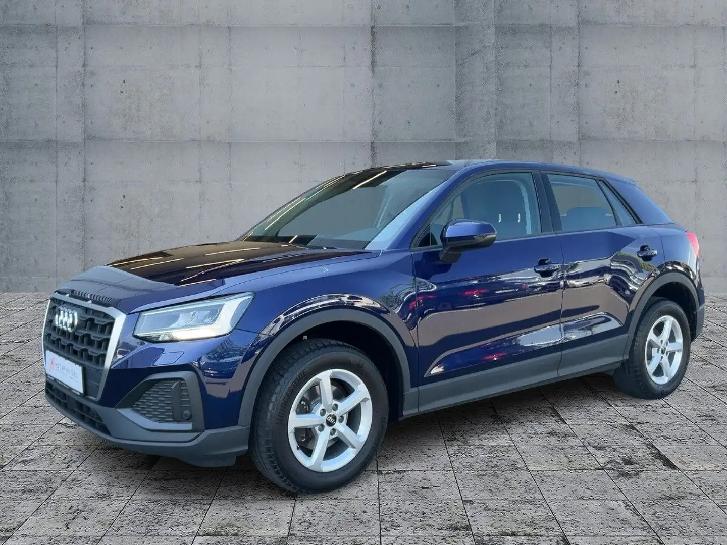 Audi Q2 30 TFSI LED+RFK+ACC+SHZ+16"LM Blau - 2