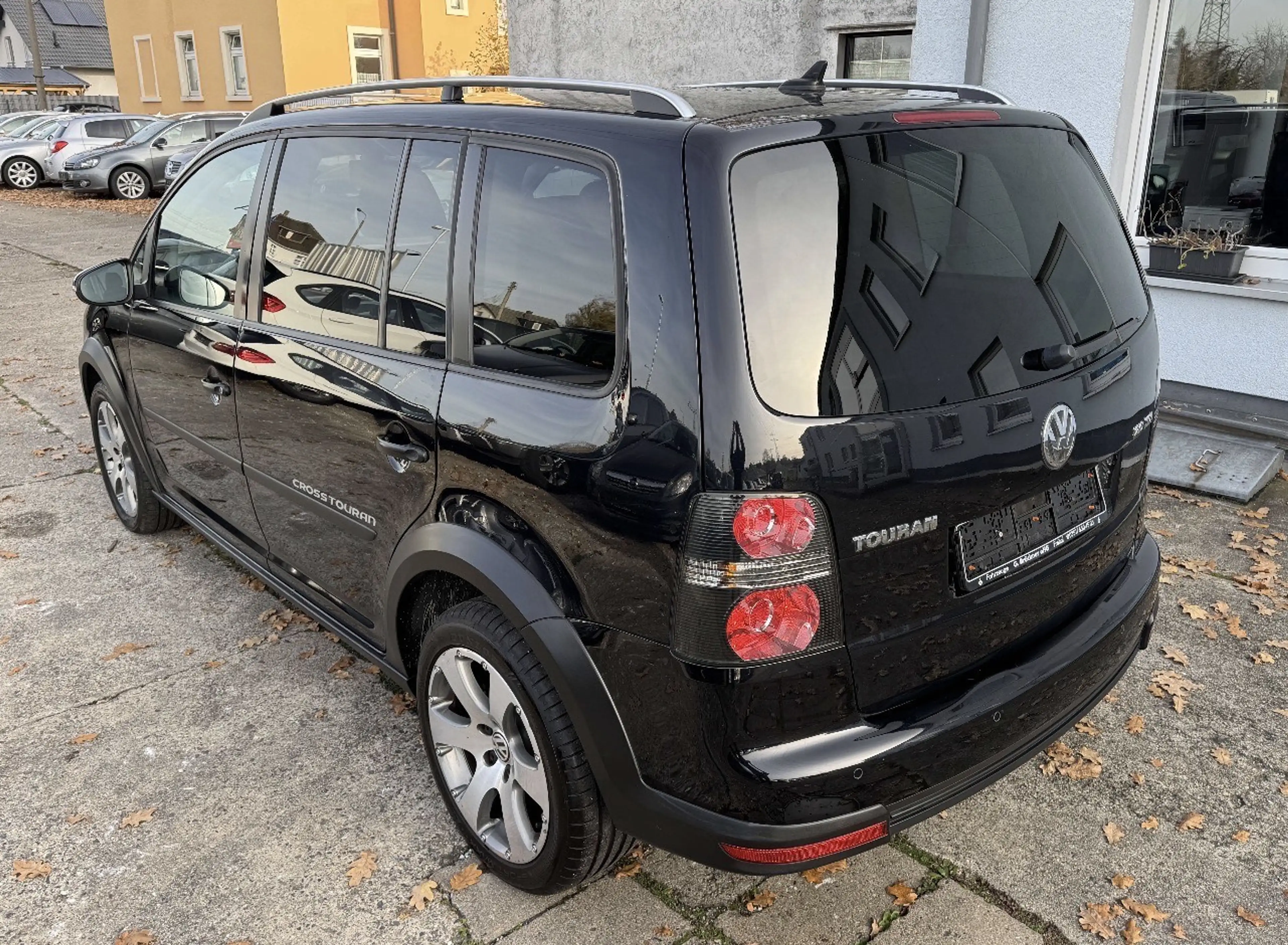 Volkswagen Cross Touran 2.0 TDI Highline, Autom., 7 Sitzer — photo 3