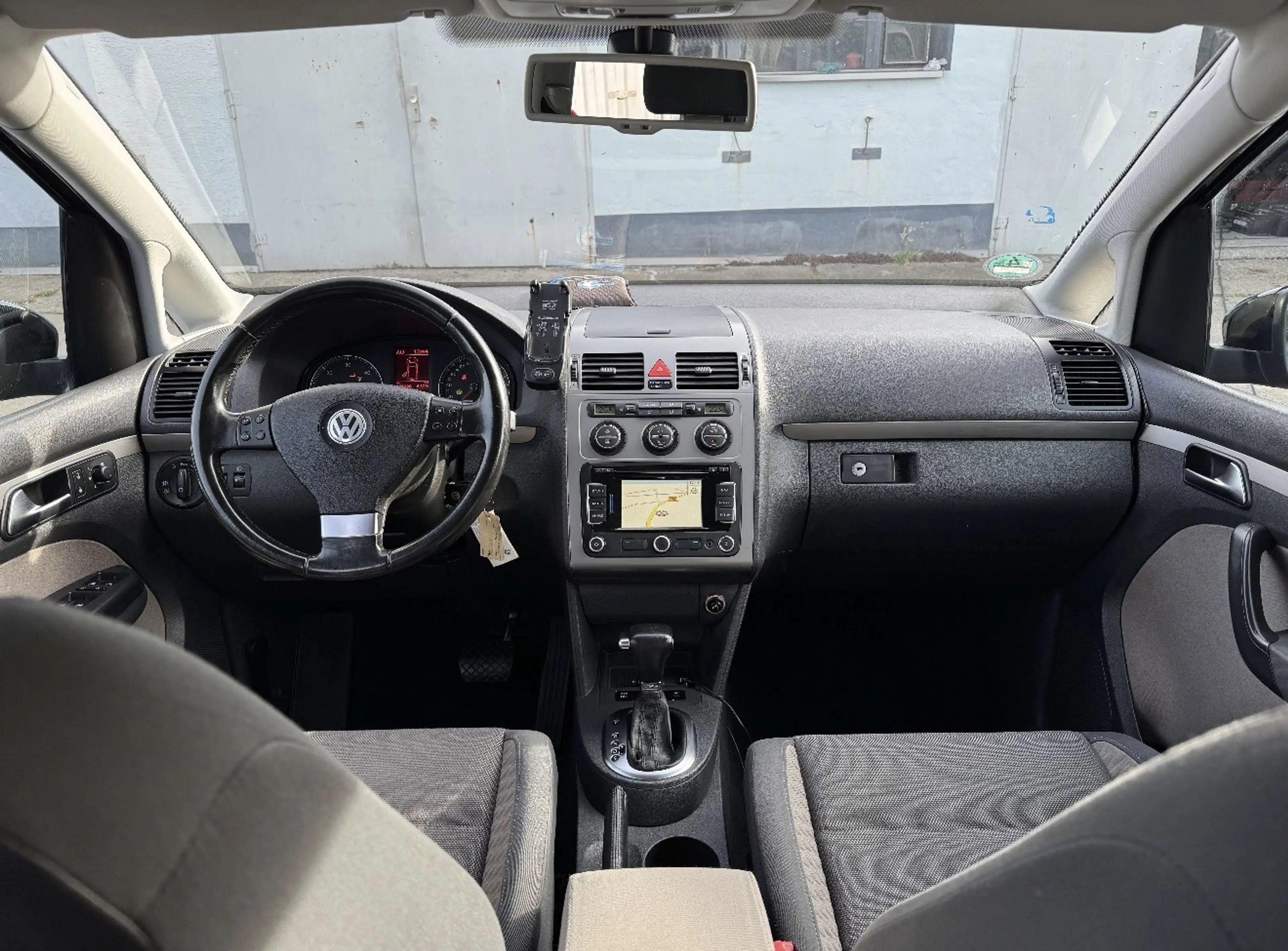 Volkswagen Cross Touran 2.0 TDI Highline, Autom., 7 Sitzer — photo 9