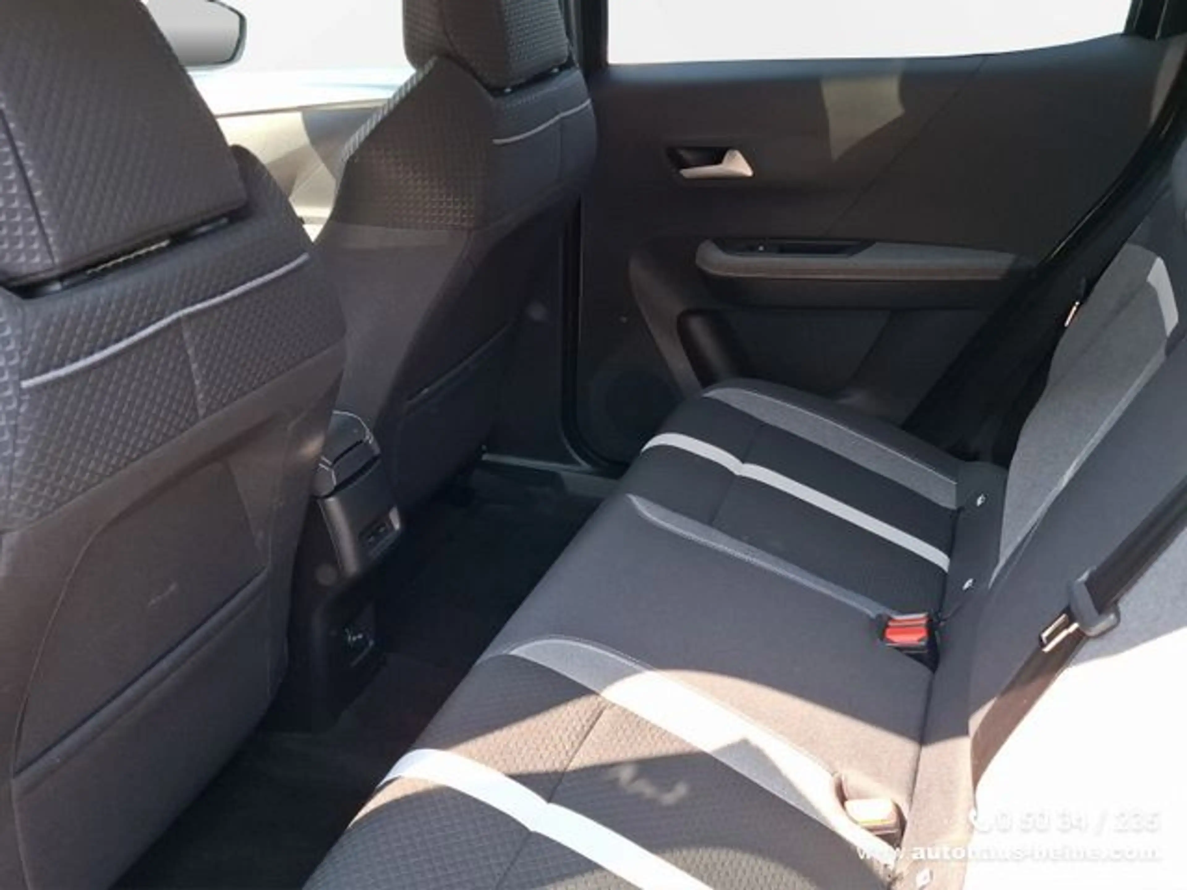 Opel Frontera Frontera Electric GS 83 kW|Navi|R-Kamera|Allw. — photo 7