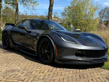 Corvette 6.2 Grand Sport 3LT C7R Package ceramisch carbon clean carfax