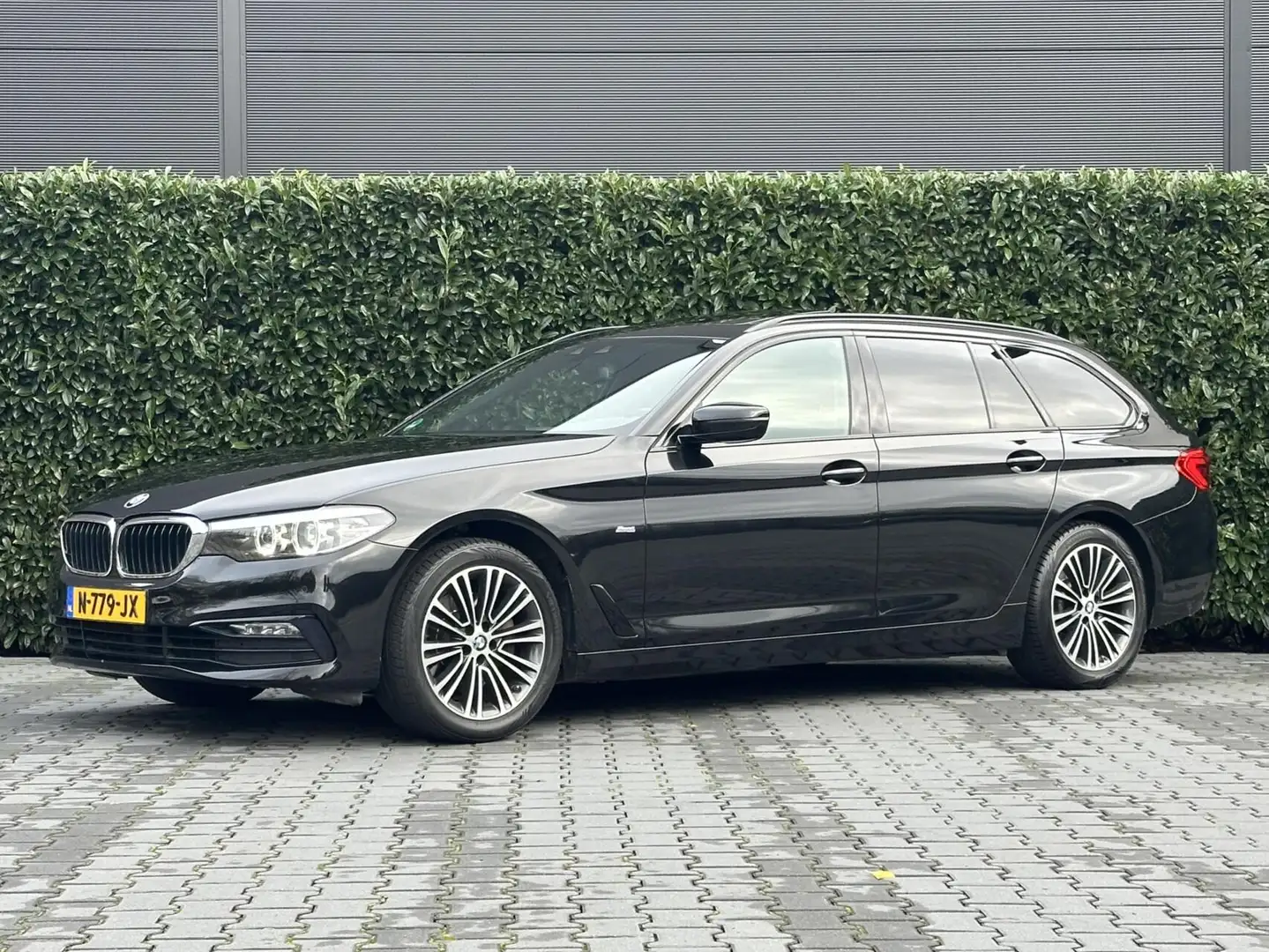 BMW 520 5-serie Touring 520d Executive, NIEW MODEL, PANORA Noir - 1