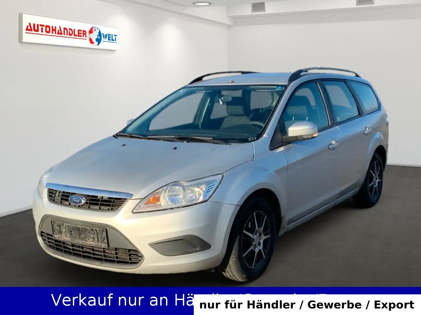 Ford Focus Turnier 1.8 Style Silber - 1