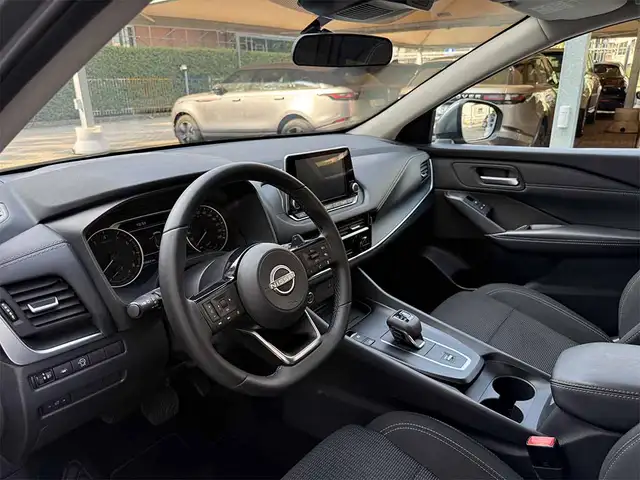 Nissan Qashqai view 9