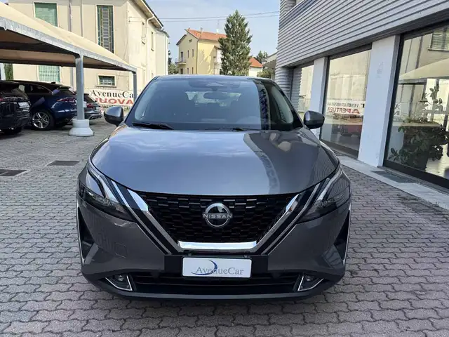 Nissan Qashqai view 2