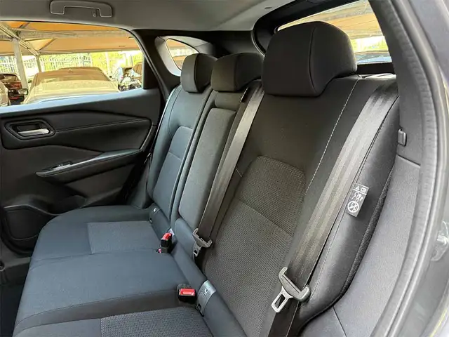 Nissan Qashqai view 25