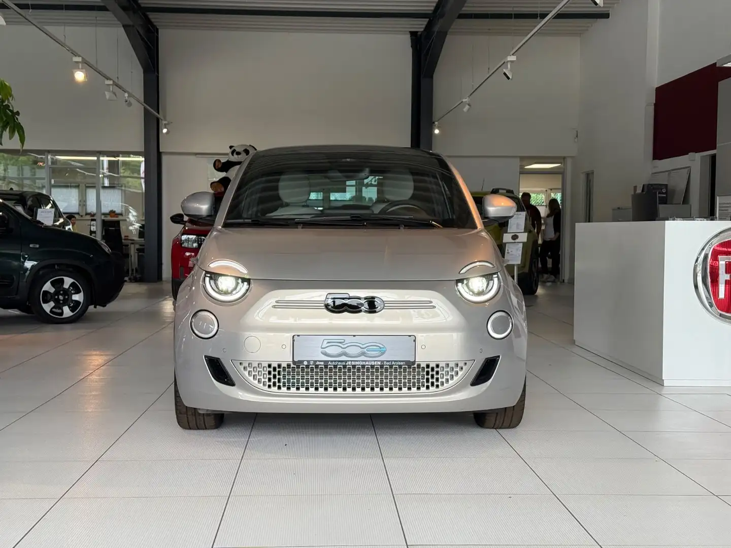 Fiat 500e Giorgio Armani Collector´s Edition+Pano+LED Argent - 2