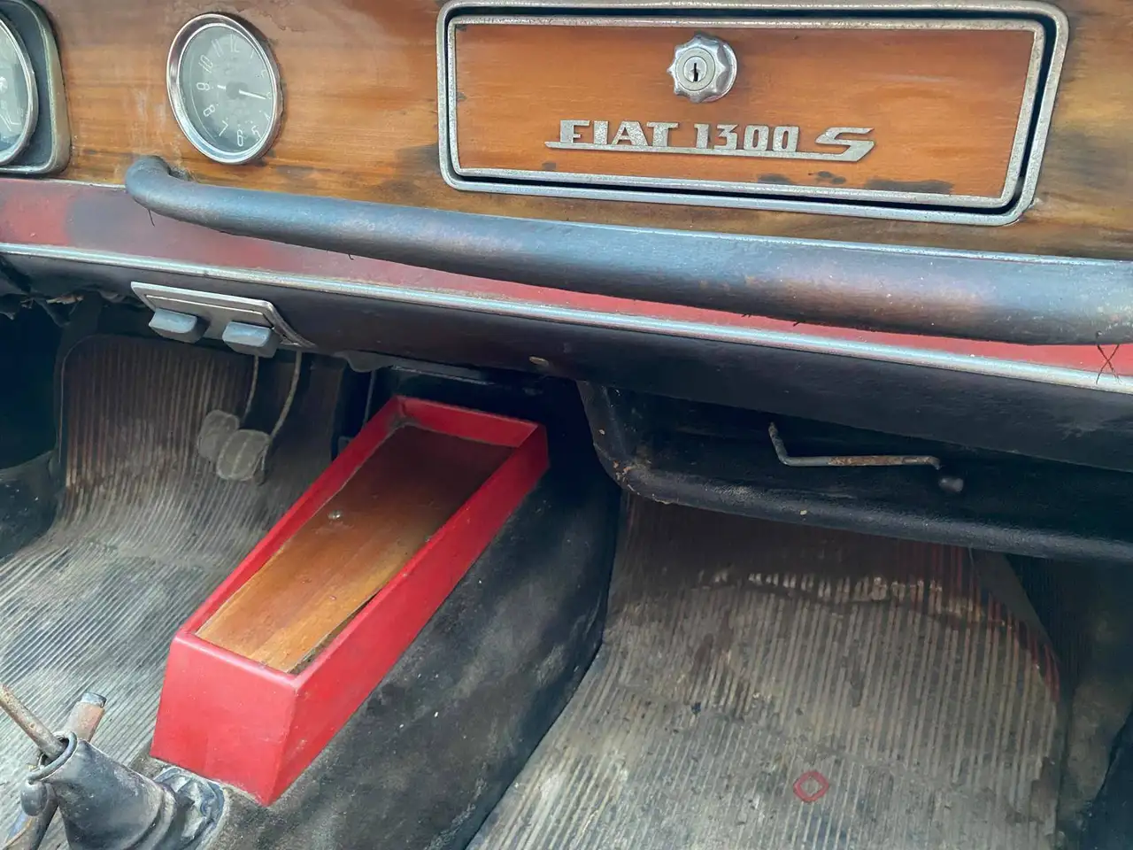 Fiat Coupe 1300 vignale, foto 7