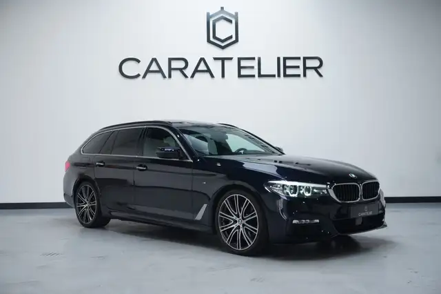 BMW 5 Series view 6