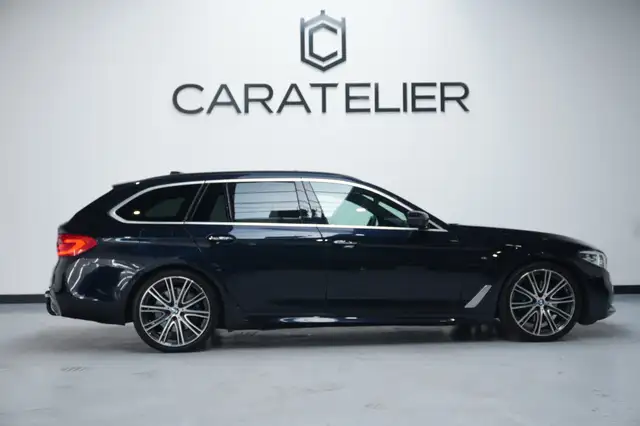 BMW 5 Series view 5