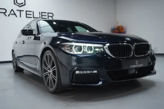 BMW 5 Series view 13