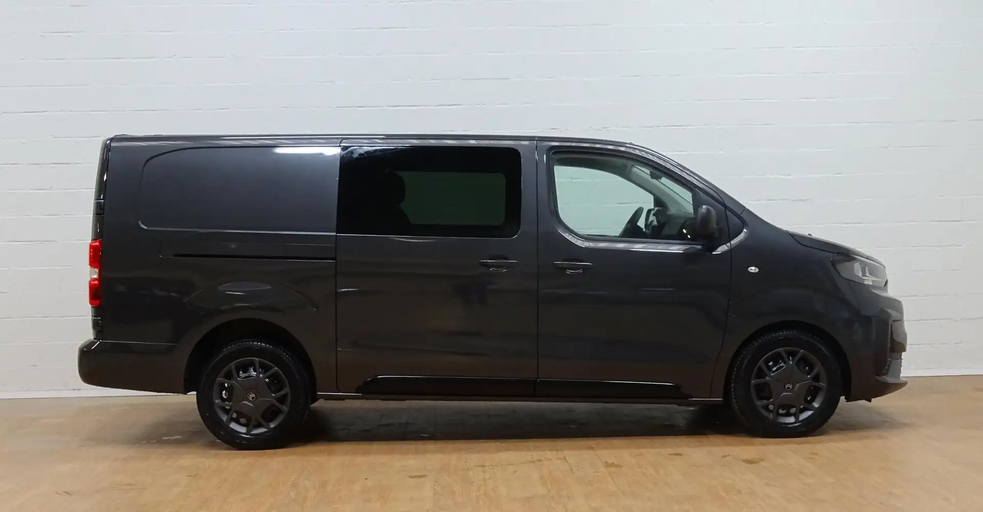 Citroen Jumpy XL 2.0 BlueHDi 180 S&S EAT8 DC Grijs - 2