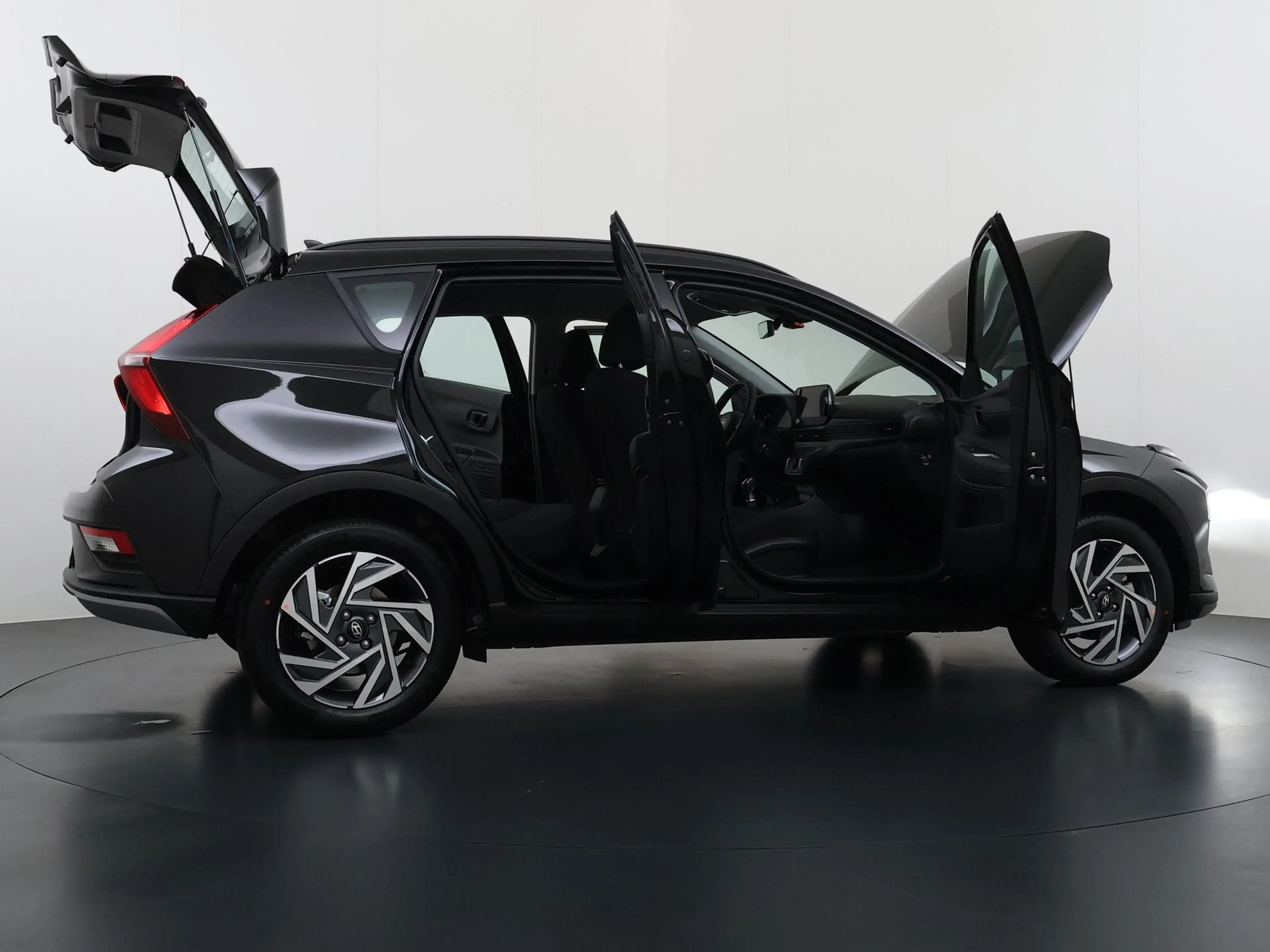 Hyundai BAYON 1.0 T-GDI Comfort Camera | Apple Car Play Of Andro — photo 9