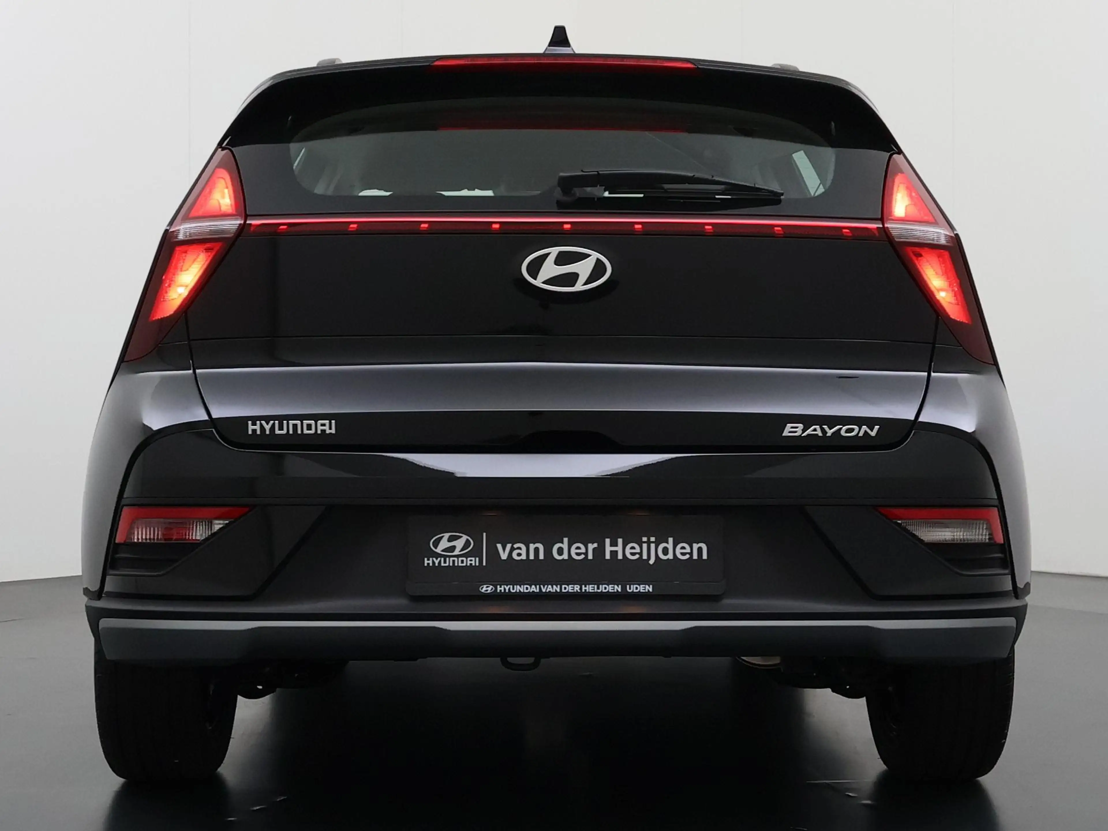 Hyundai BAYON 1.0 T-GDI Comfort Camera | Apple Car Play Of Andro — photo 4