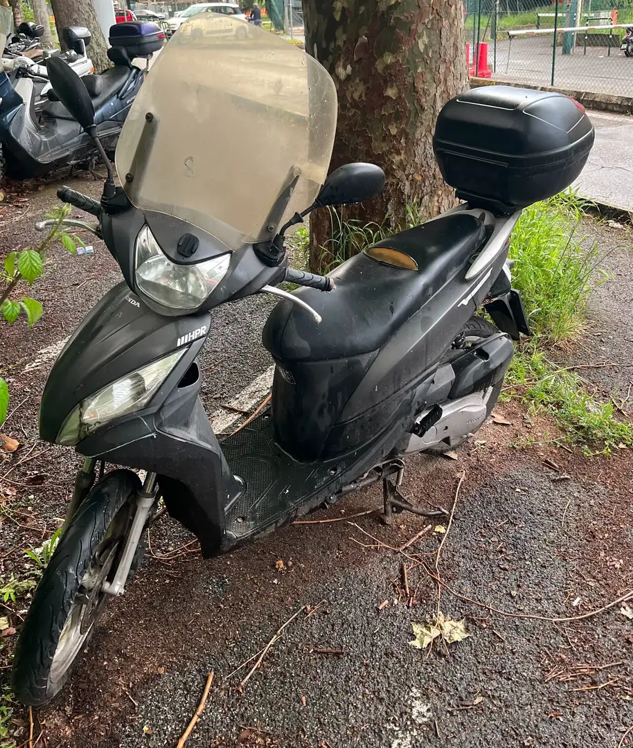 Honda Vision 110 Gris - 1