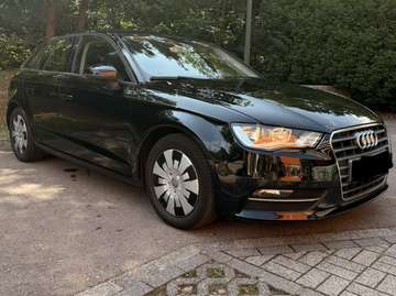 2.0 TDI Sportback (clean diesel) S tronic Attraction