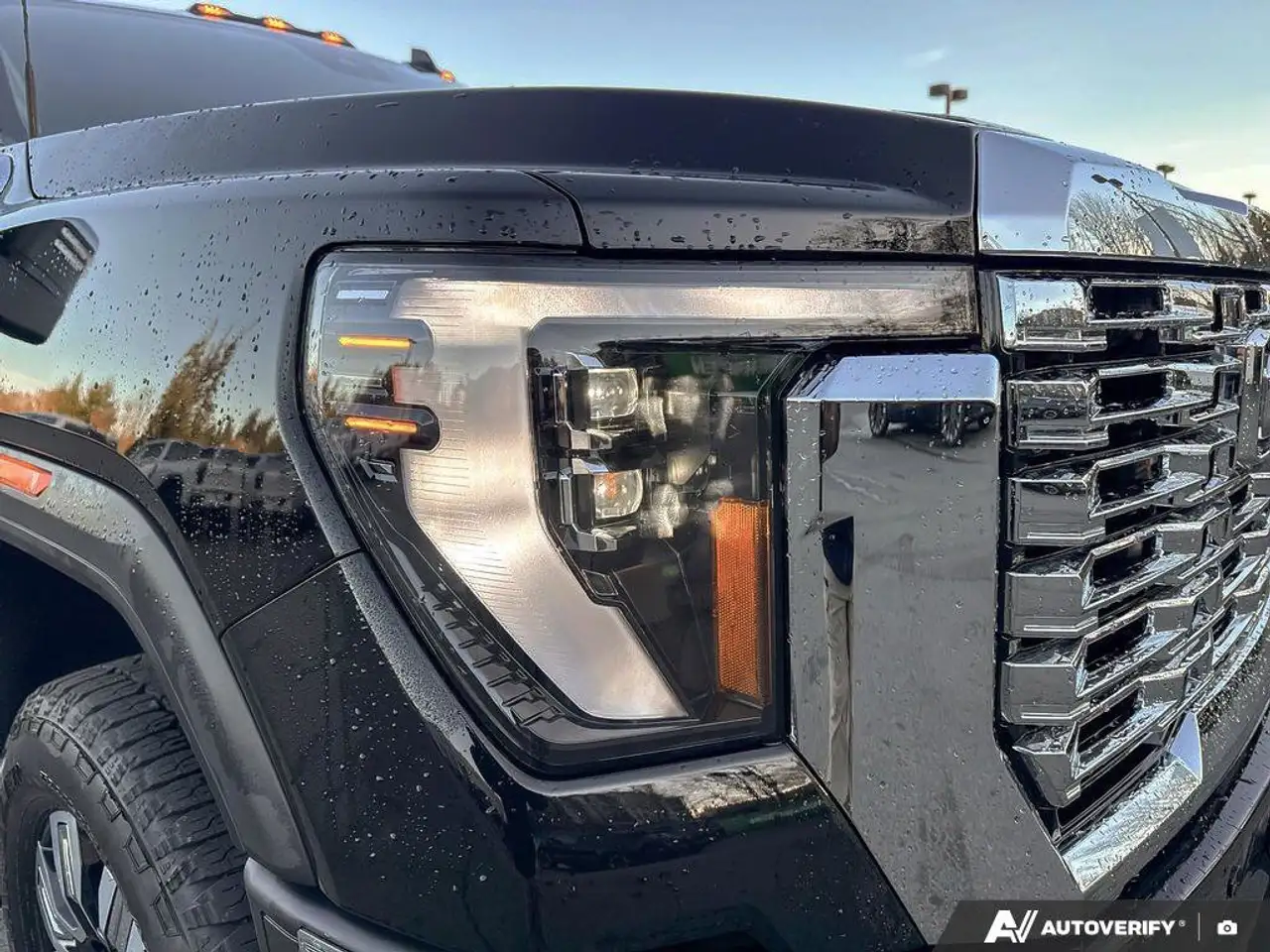 GMC Sierra 3500HD снимка GMC Sierra 3500HD