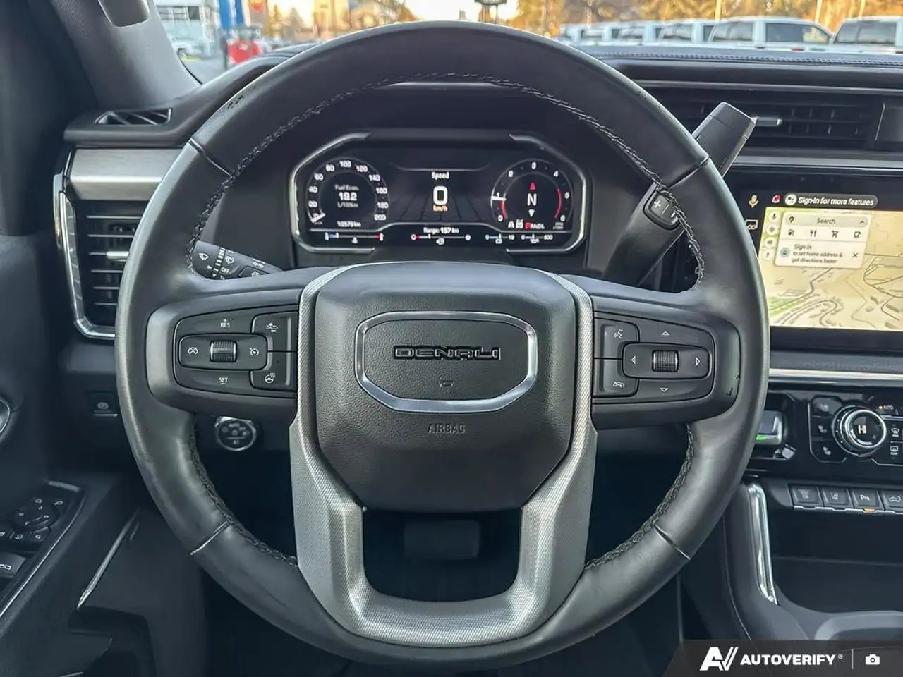 GMC Sierra 3500HD снимка GMC Sierra 3500HD