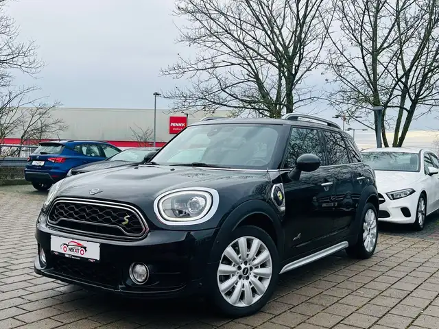 MINI Cooper SE Countryman Cooper SE All4/LED/Navi/Shz....