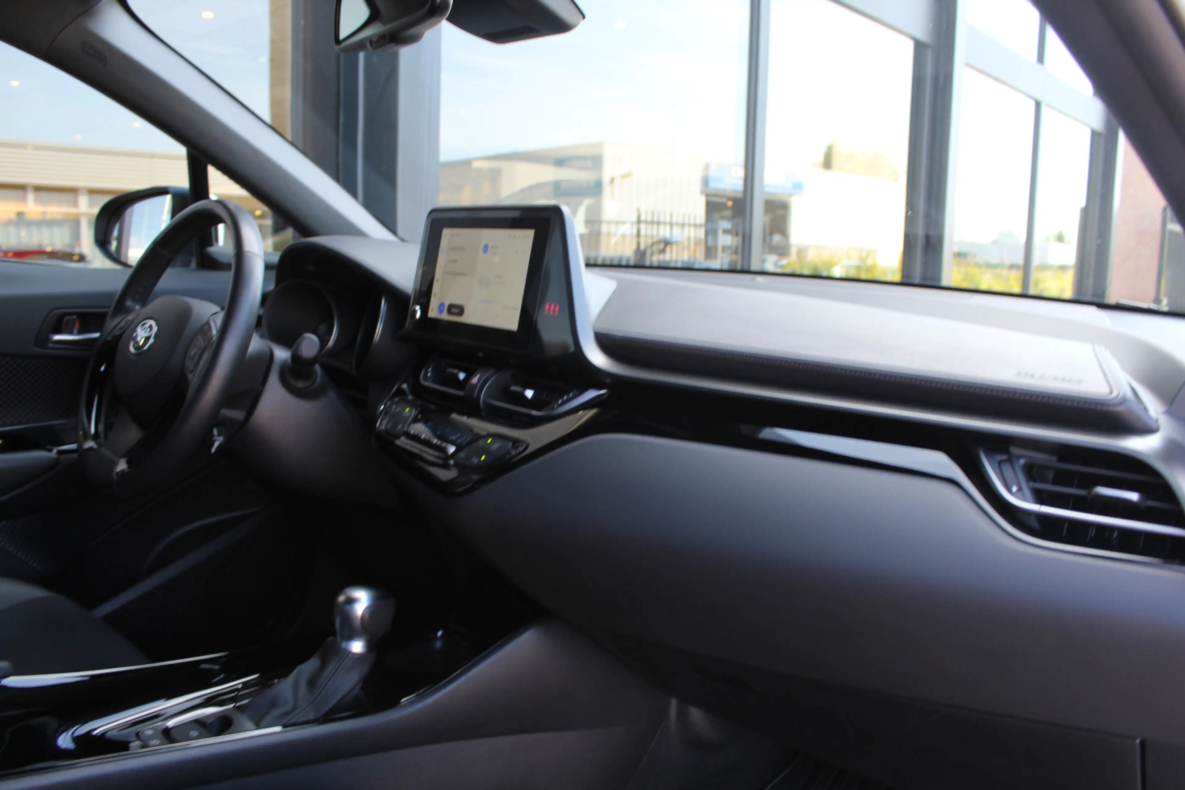 Toyota C-HR 2.0 Hybrid Style | Rijklaar | Stoel/Stuur-verw. | — photo 2