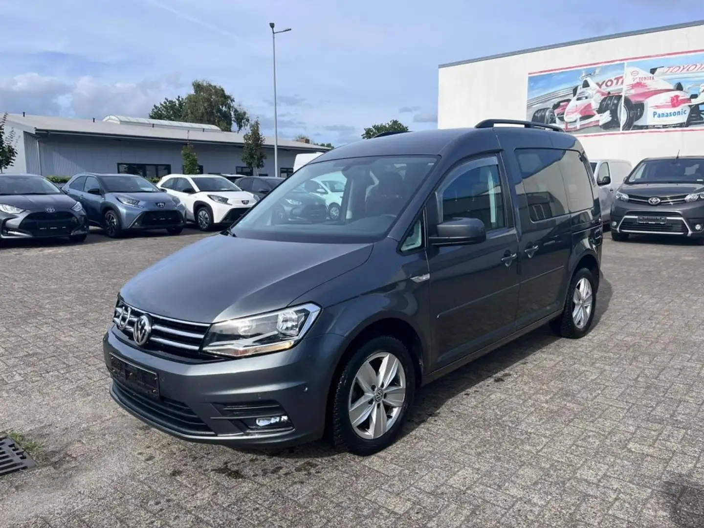 Volkswagen Caddy 1.4 TSI (5-Si.) DSG Comfortline Grigio - 2