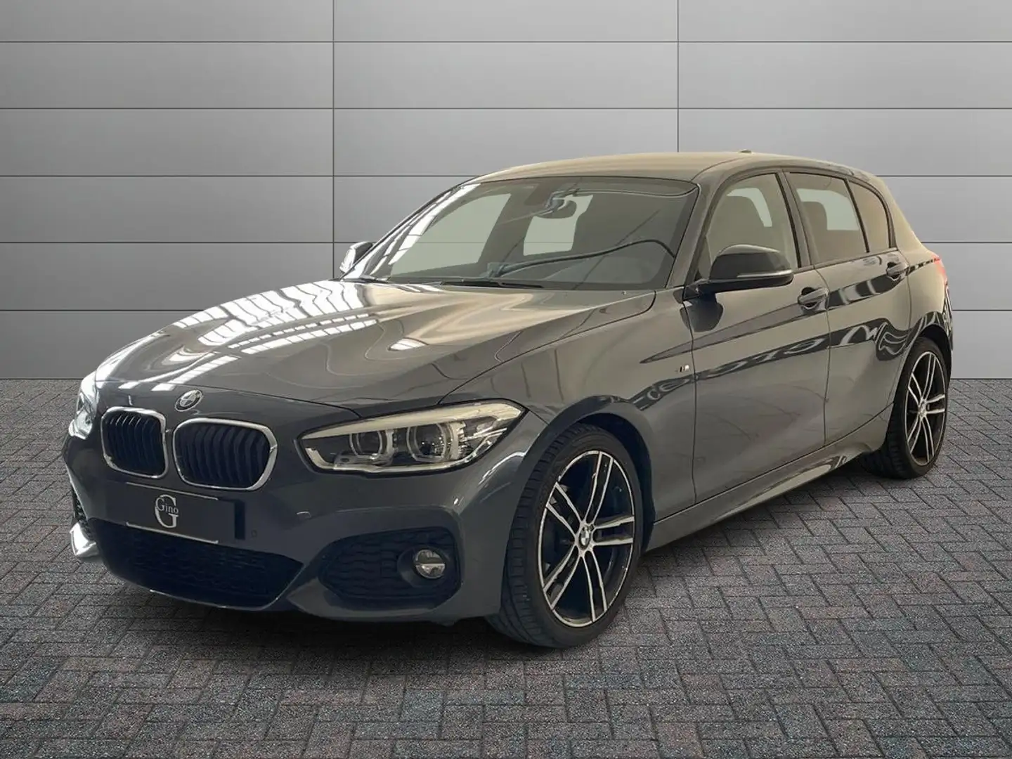BMW 118 d 5p Msport auto Gris - 1