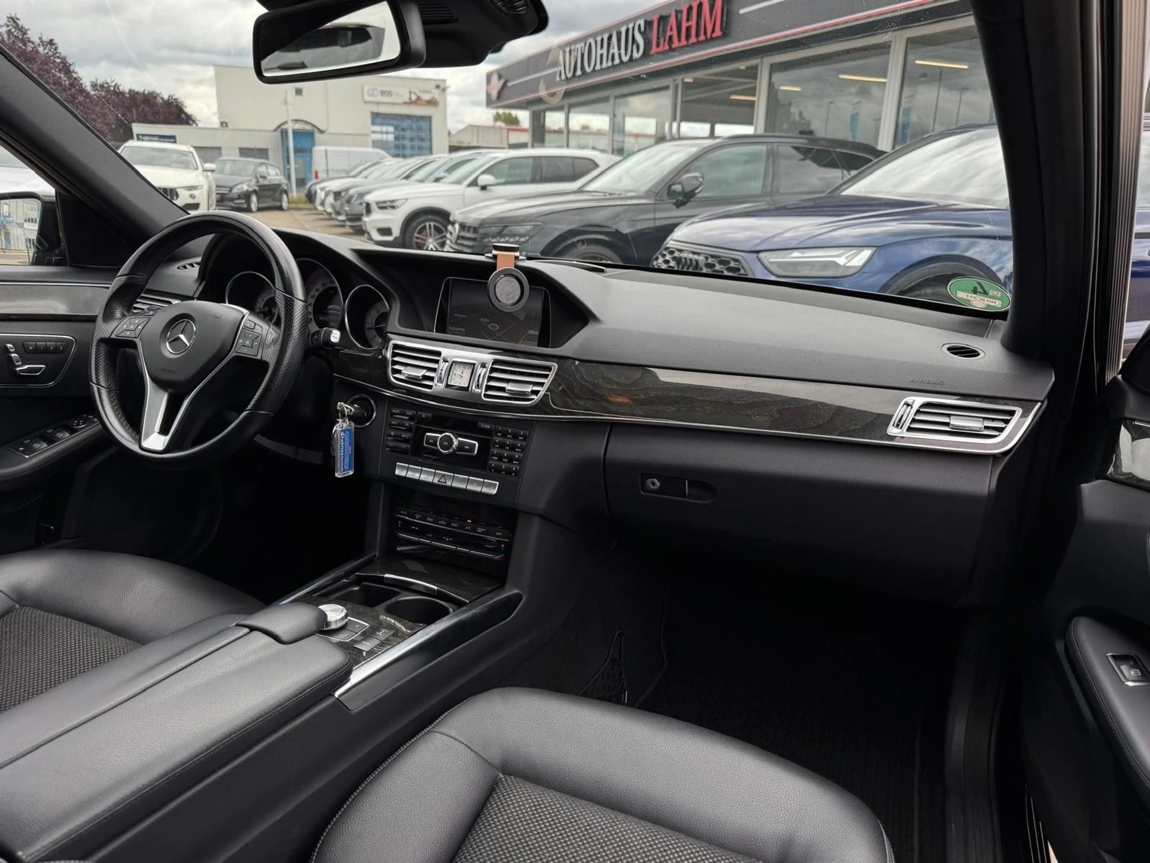Mercedes-Benz E 350 CDI T BlueTec 4Matic"AVANTGARDE"STANDHEIZUN — photo 14