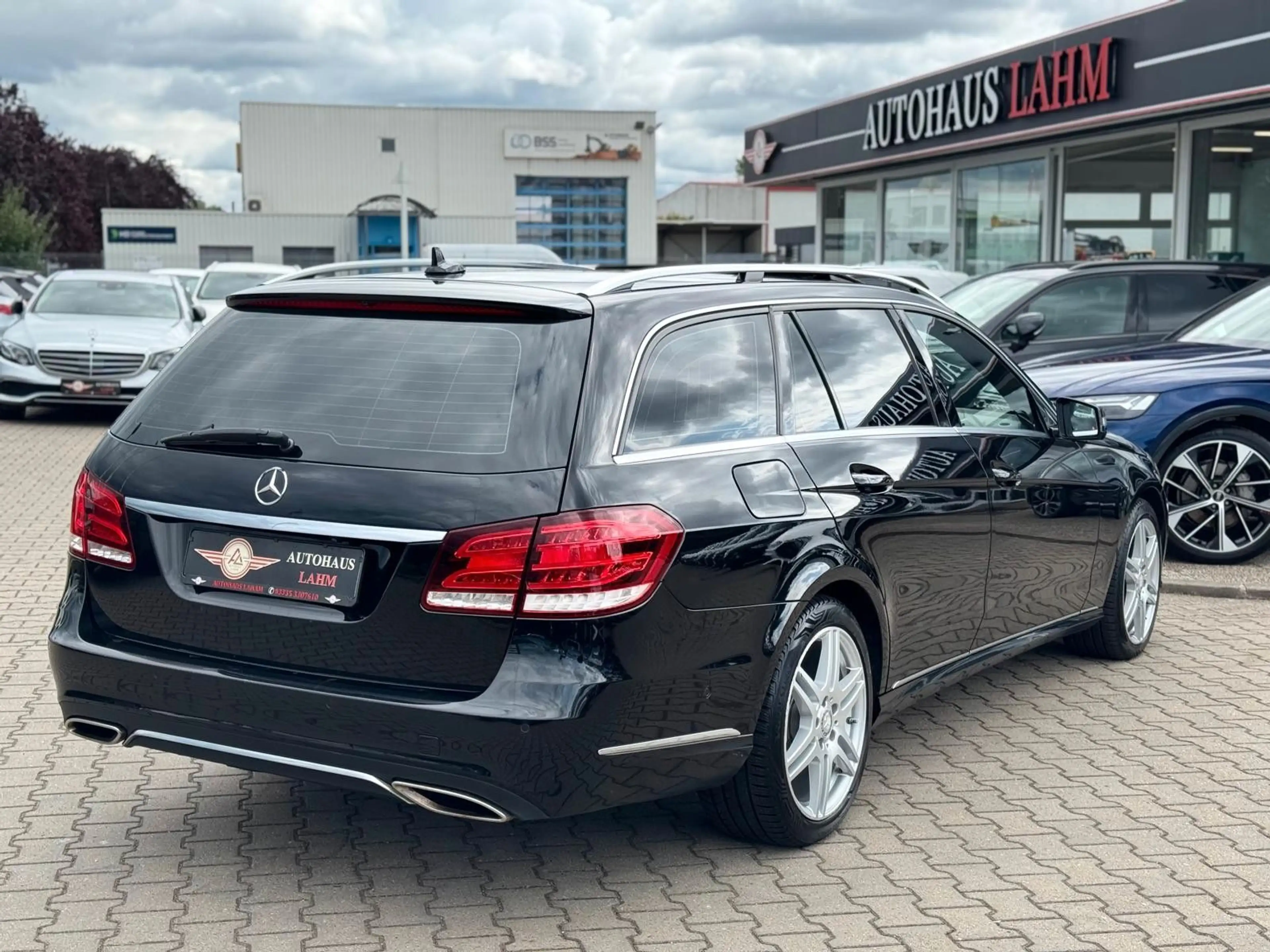 Mercedes-Benz E 350 CDI T BlueTec 4Matic"AVANTGARDE"STANDHEIZUN — photo 5