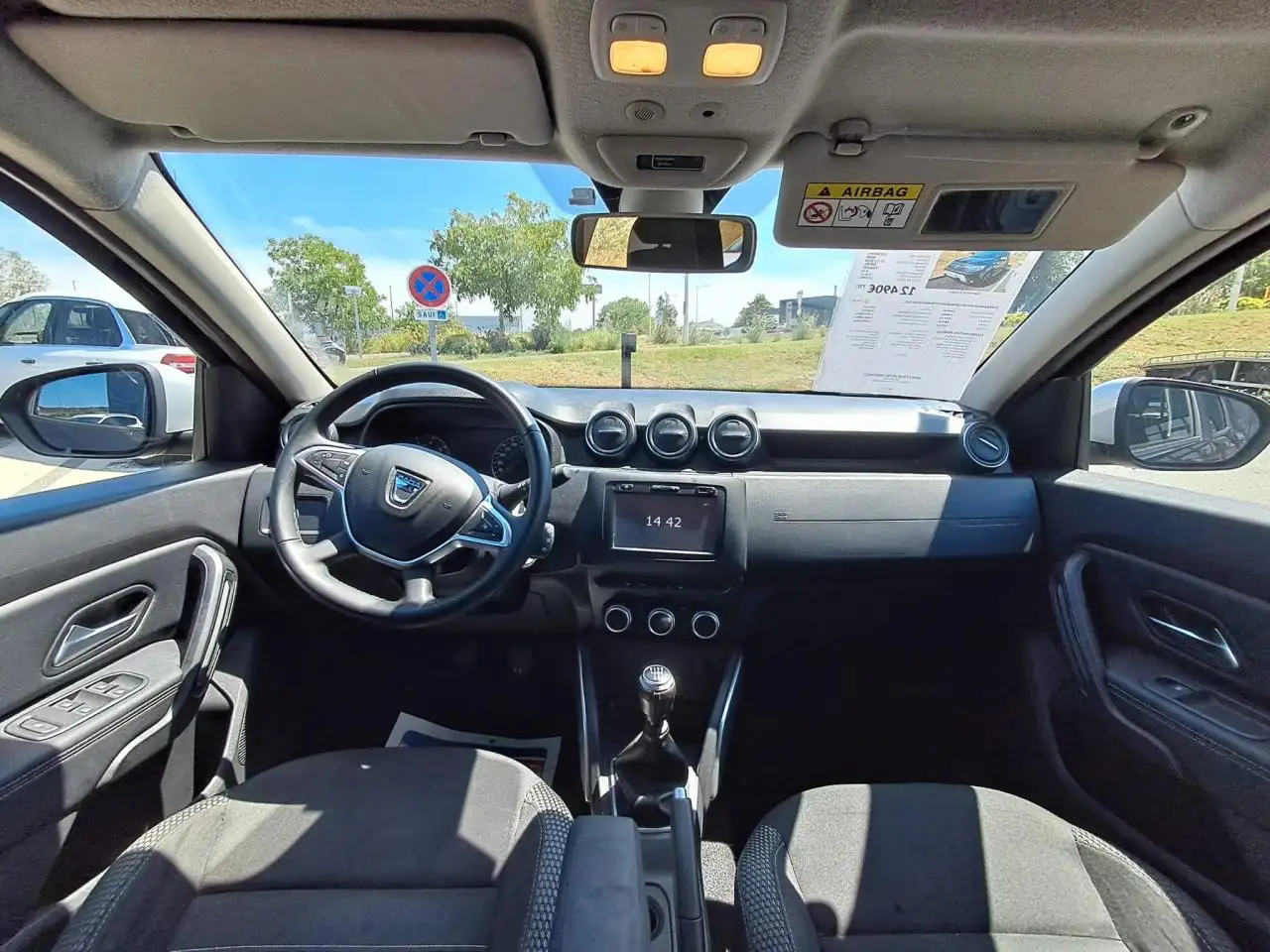 Dacia Duster — photo 6