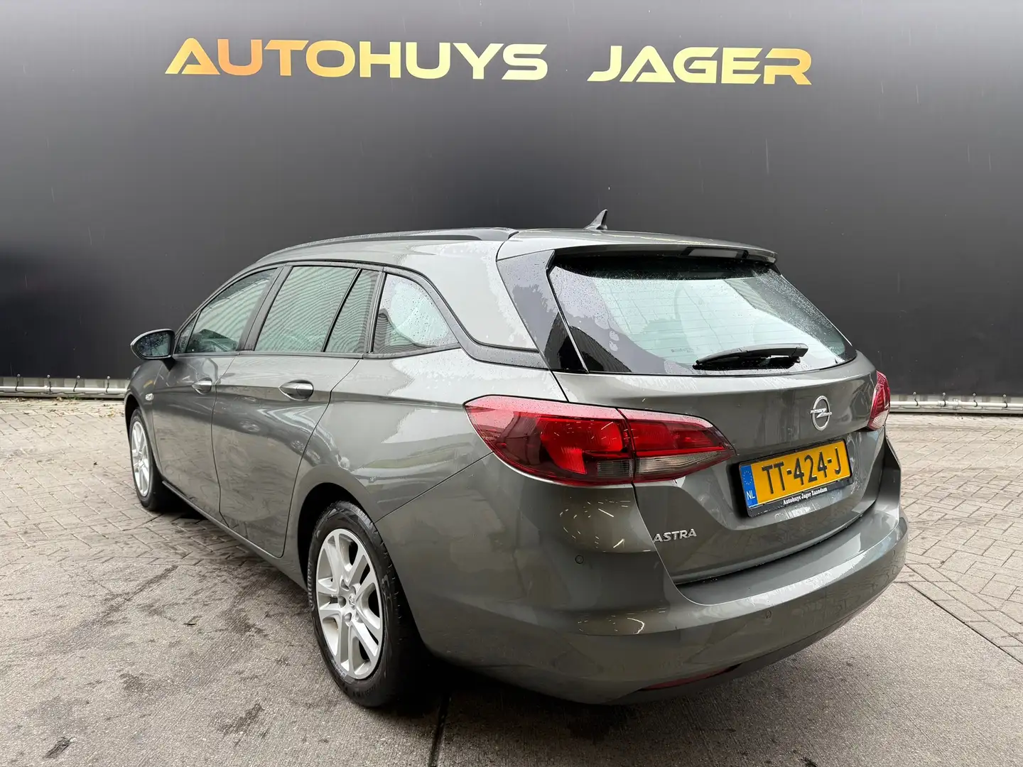 Opel Astra Sports Tourer 1.0 Turbo Business Executive Gris - 2