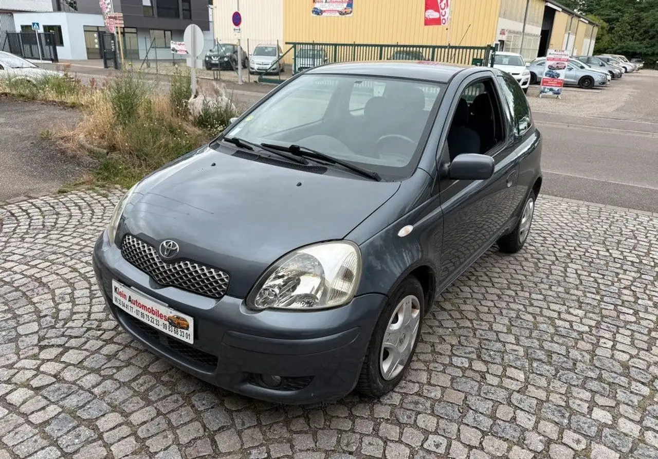 Toyota Yaris 1.4 D-4D 75 cv-189000 km -2004