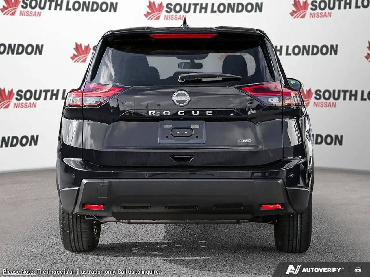 Nissan Rogue снимка Nissan Rogue