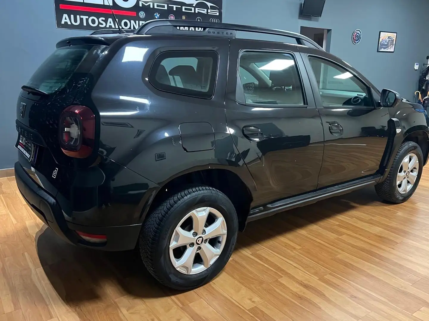 Dacia Duster 1.6 sce Techroad Gpl 4x2 115cv - 2