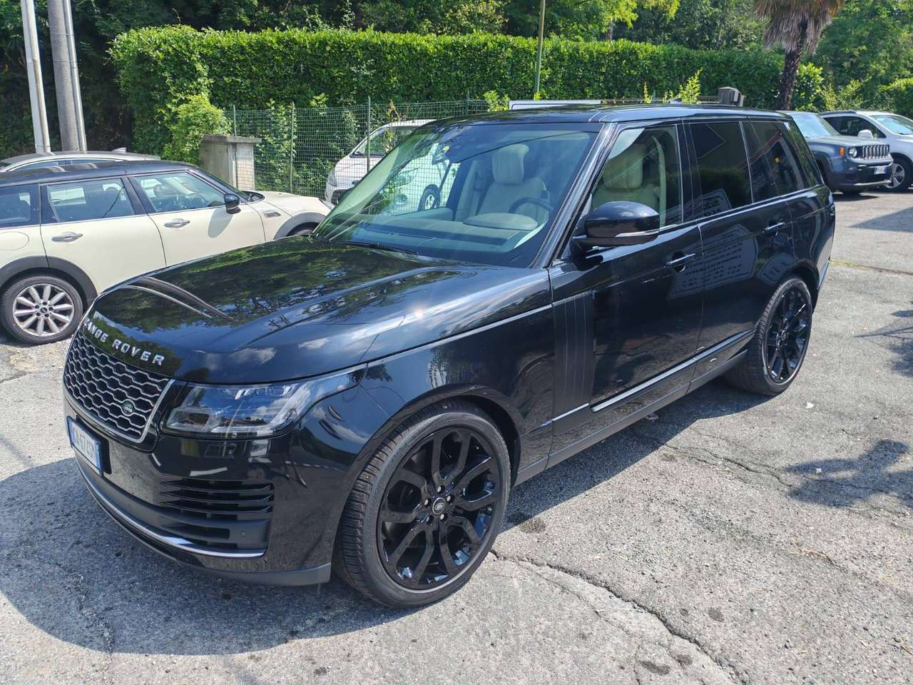 Land Rover Range Rover Range Rover IV  3.0 i6 mhev  auto