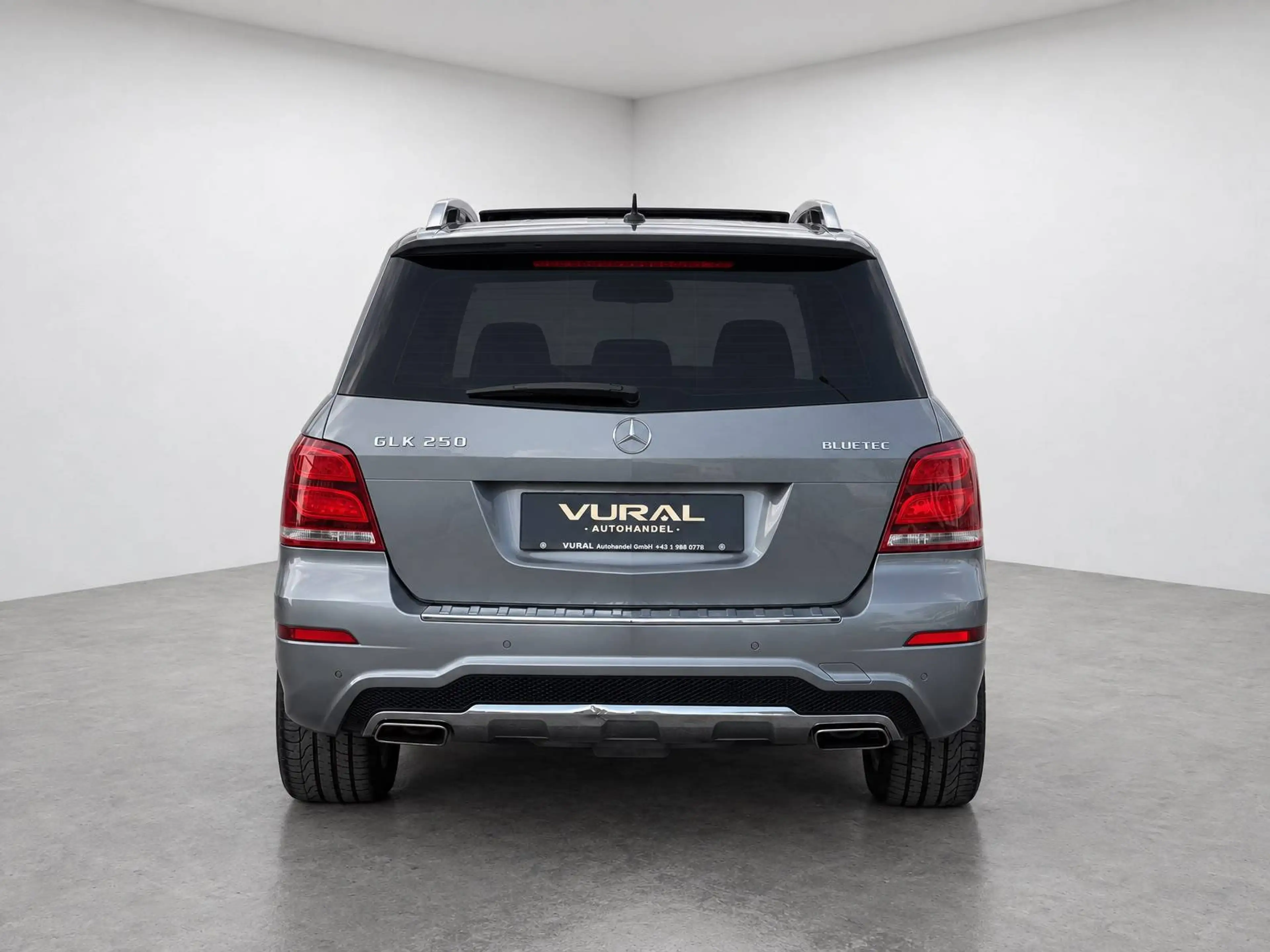 Mercedes-Benz GLK 250 GLK 250 CDI BlueTec 4Matic | AMG LINE | PANO | BI-XENON | — photo 6