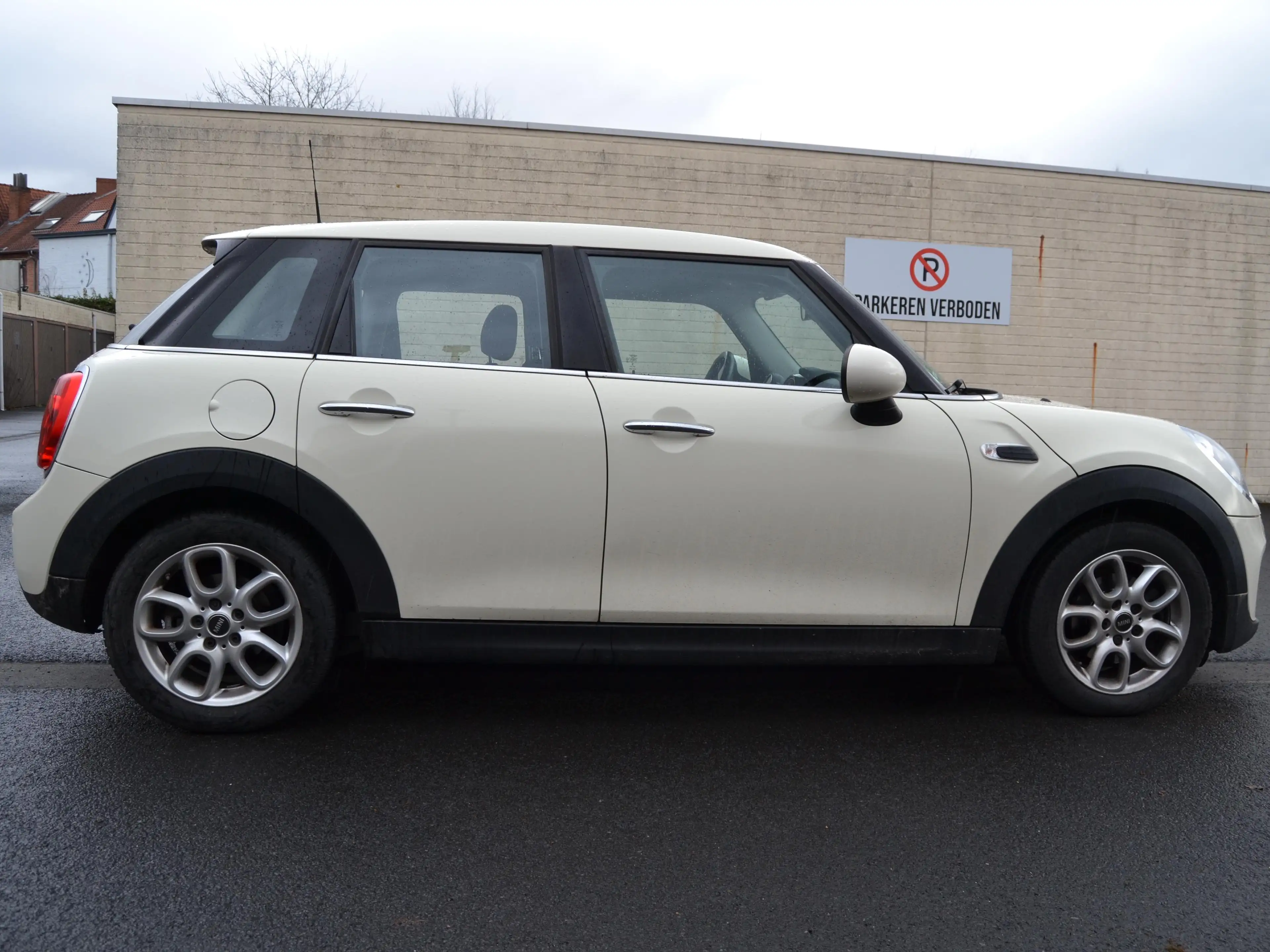 MINI One Automaat / 5 Deurs / Airco / Alu / Cruise control / Perfect ! — photo 4