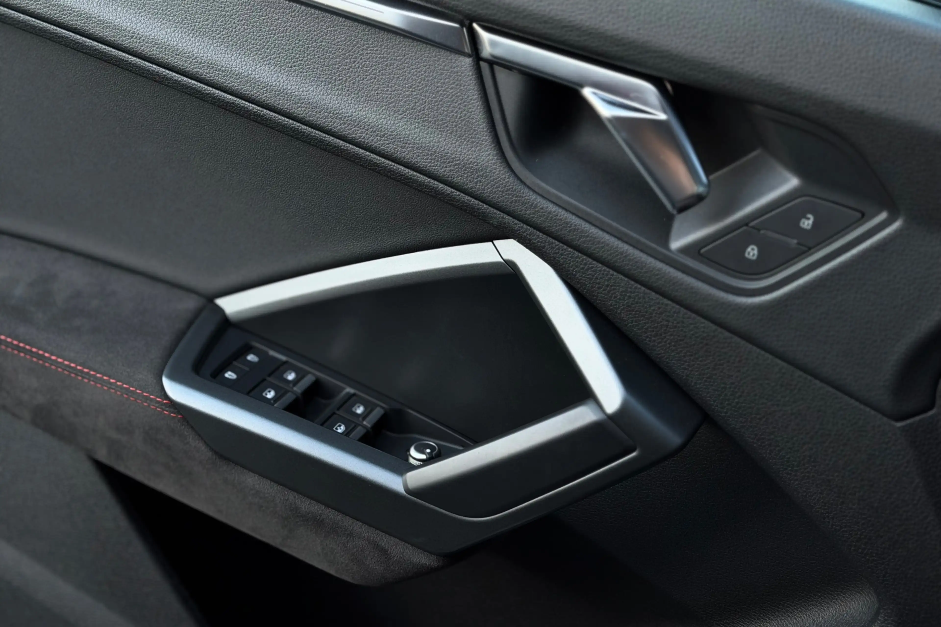 Audi Q3 Sportback TFSI RSQ3, Sportuitlaat, Pano, B&O, Sfee — photo 13