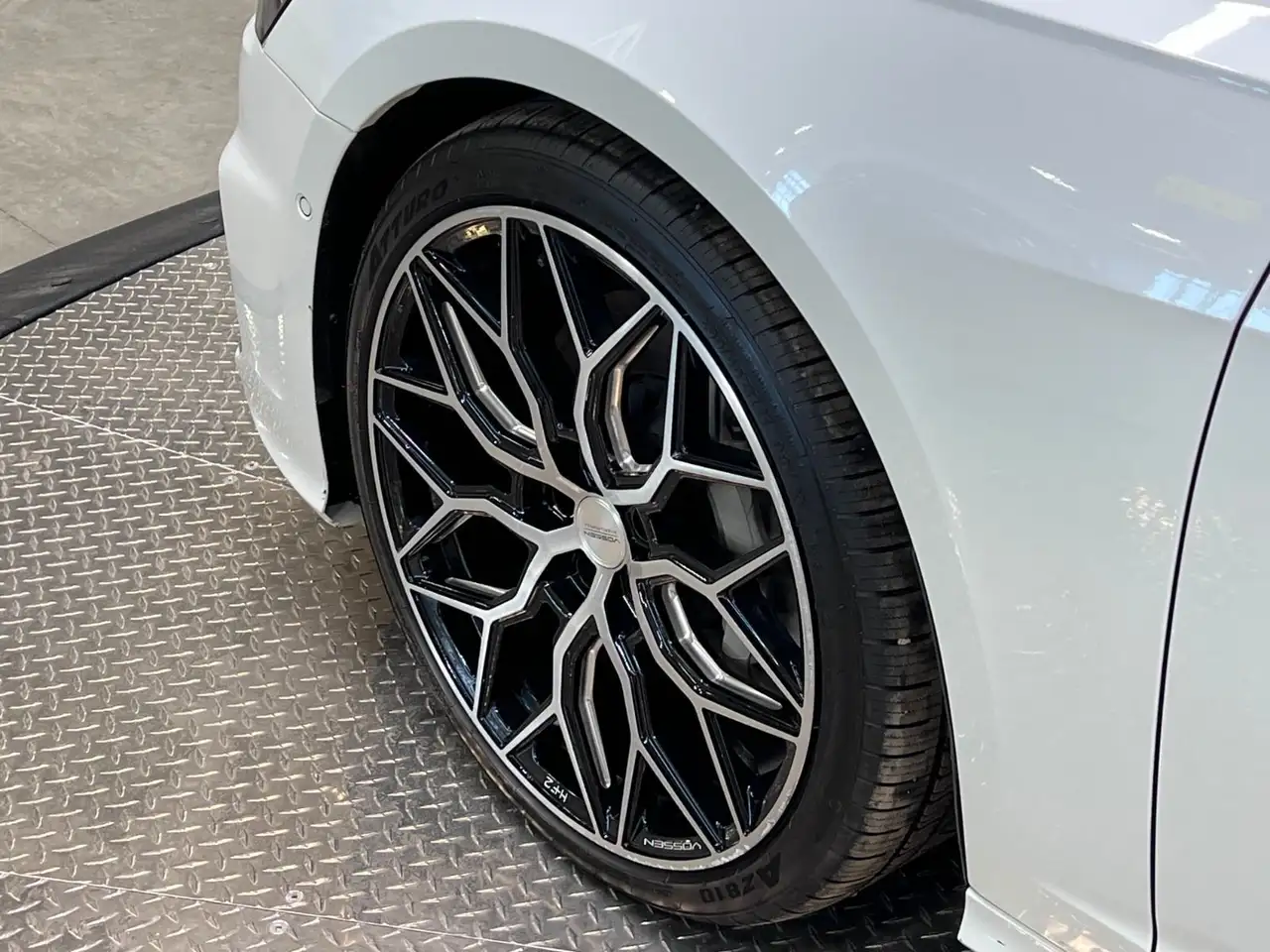 Audi A6 снимка Audi A6