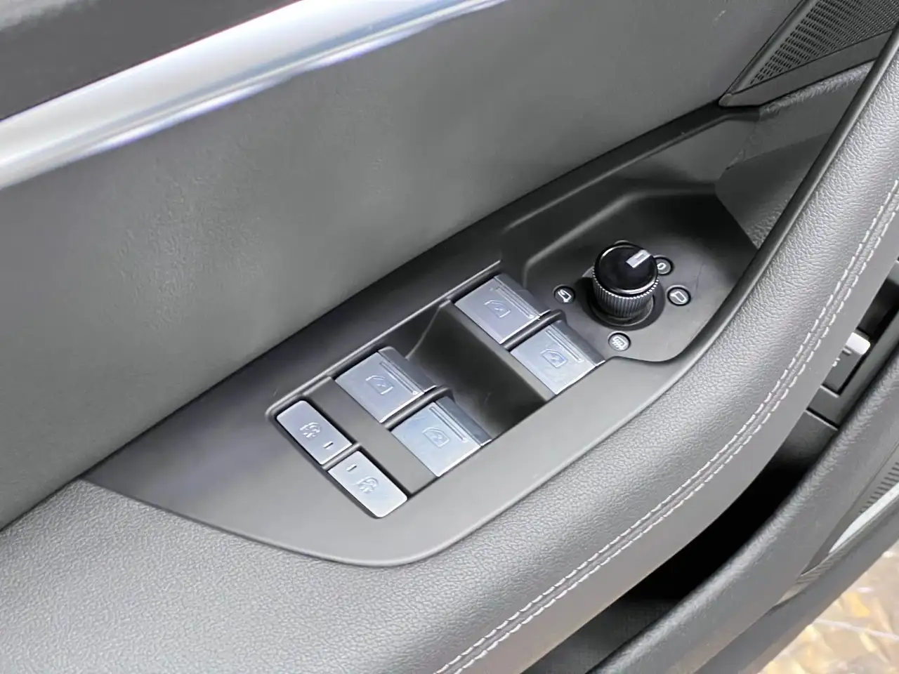 Audi A6 снимка Audi A6