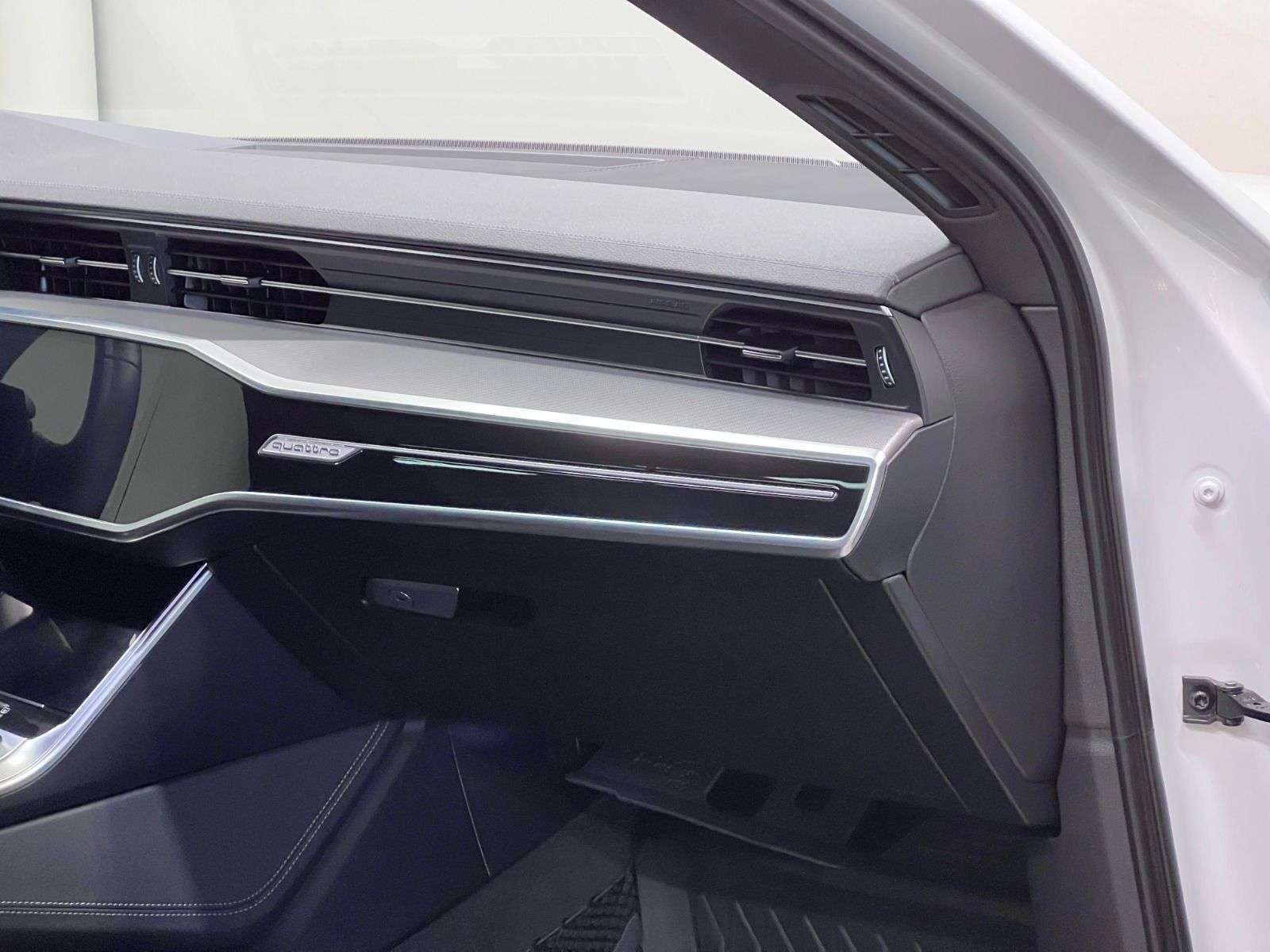 2019 Audi A6 TECHNIK | S-LINE | LOADED thumb 33